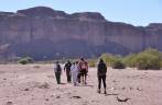 Com o nosso grupo, início da caminhada no Parque Nacional Talampaya, na Argentina